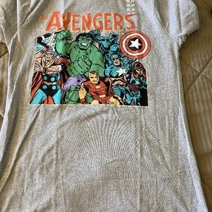 Avengers T-Shirt (size S) Brand New